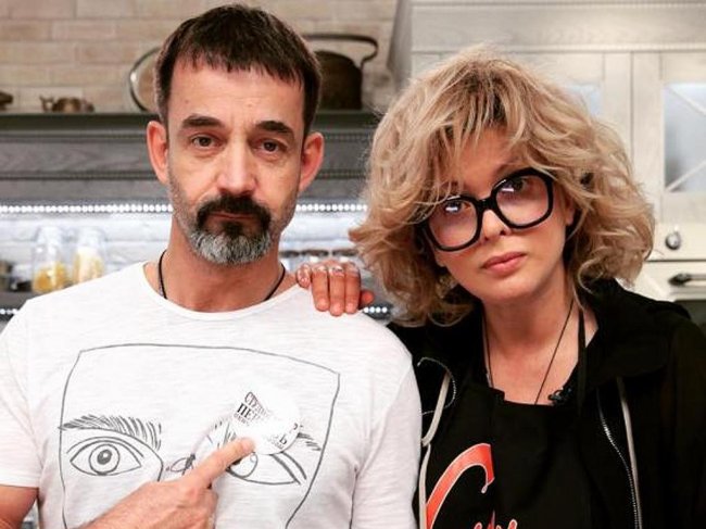 Без макияжа, но с веснушками! Дмитрий Певцов показал, как Ольга Дроздова выглядит на пляже - «Домашние Питомцы»