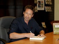 Агент Малдер все еще огонь! Как сегодня живет 60-летний Дэвид Духовны - «Я как Звезда»