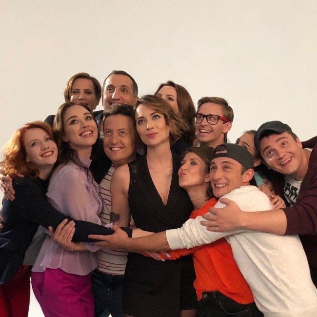 Настасья Самбурская сообщила о съемках продолжения сериала «Универ» - «Домашние Питомцы»