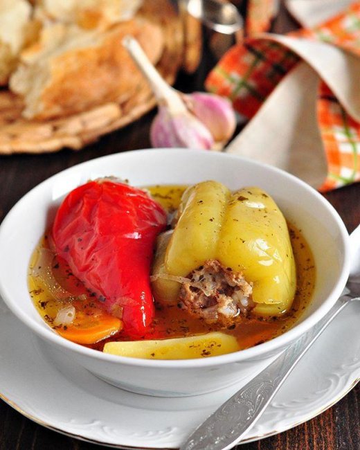 Три в одном: готовим фаршированный перец в овощном бульоне - «Домашние Питомцы»