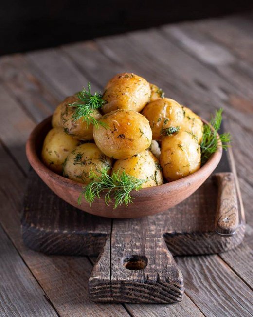 Универсальный гарнир: как вкусно приготовить молодой картофель - «Домашние Питомцы»