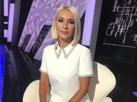 Лера Кудрявцева примерила белое мини-платье - «Я как Звезда»