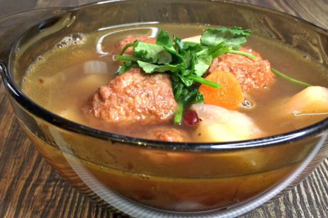 Суп с фрикадельками и красной фасолью - «Первое блюдо»