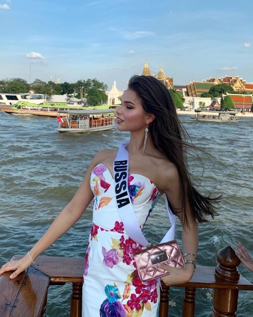 «Мисс Россия» Юлия Полячихина: чебоксарская красавица, которая покорила водочного короля Тарико