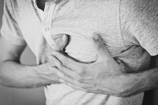 Испанские ученые: песня Macarena может спасти жизнь сердечнику - «Новости медицины»