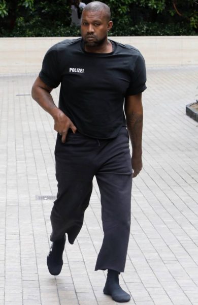 Сапоги-носки от YEEZY оценили в $200 - «Новости»